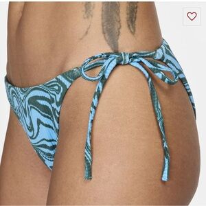 Nike Swim Women’s Swirl String Bikini Bottom Size Large